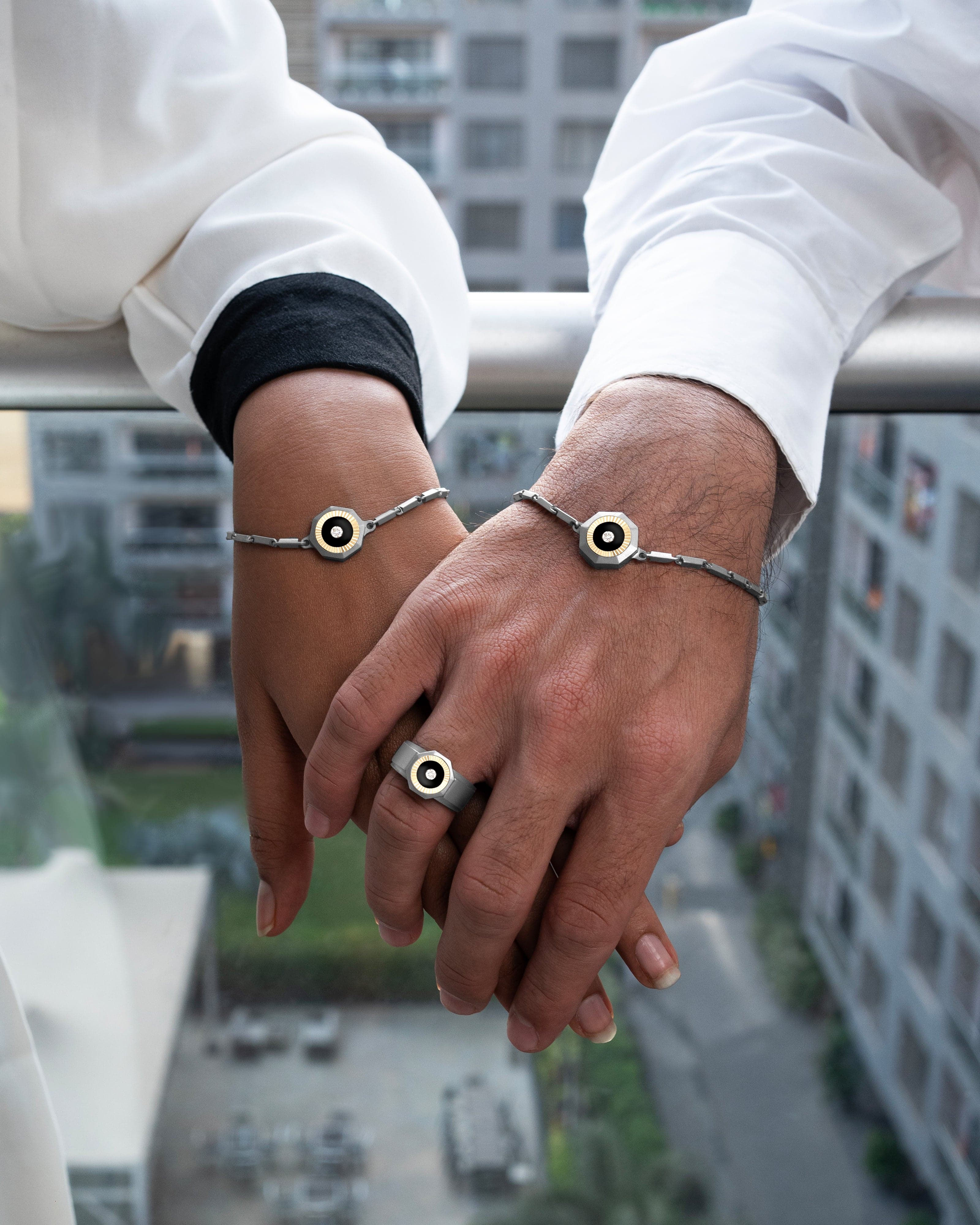 Aura – Titanium Bracelet for Everyday Style.