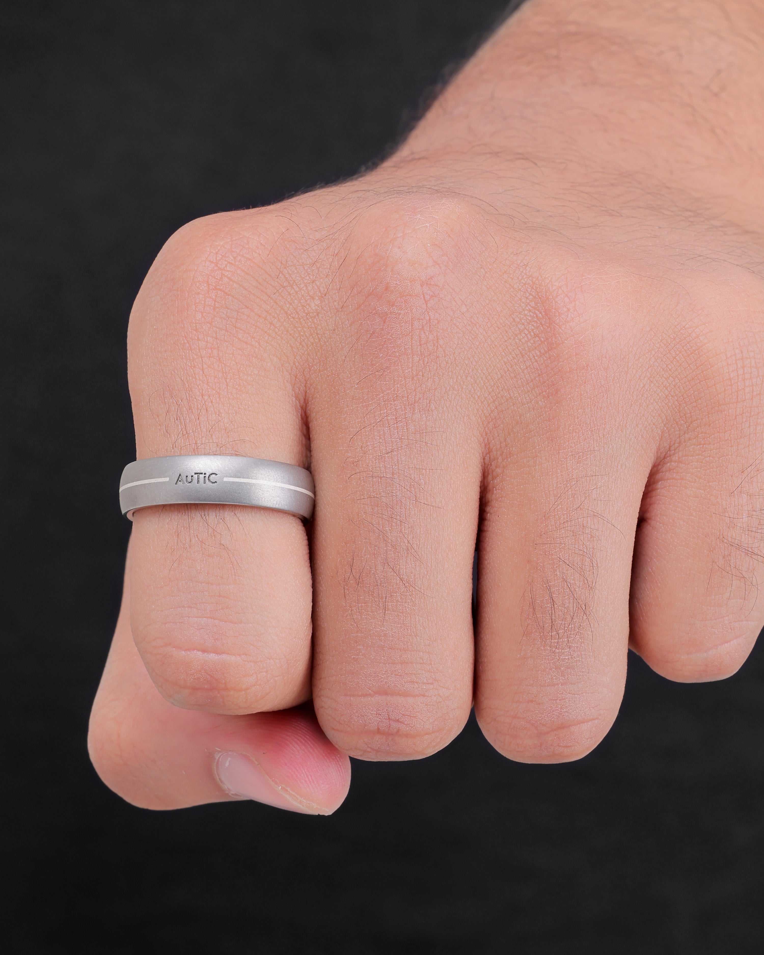 Men's Titanium Band