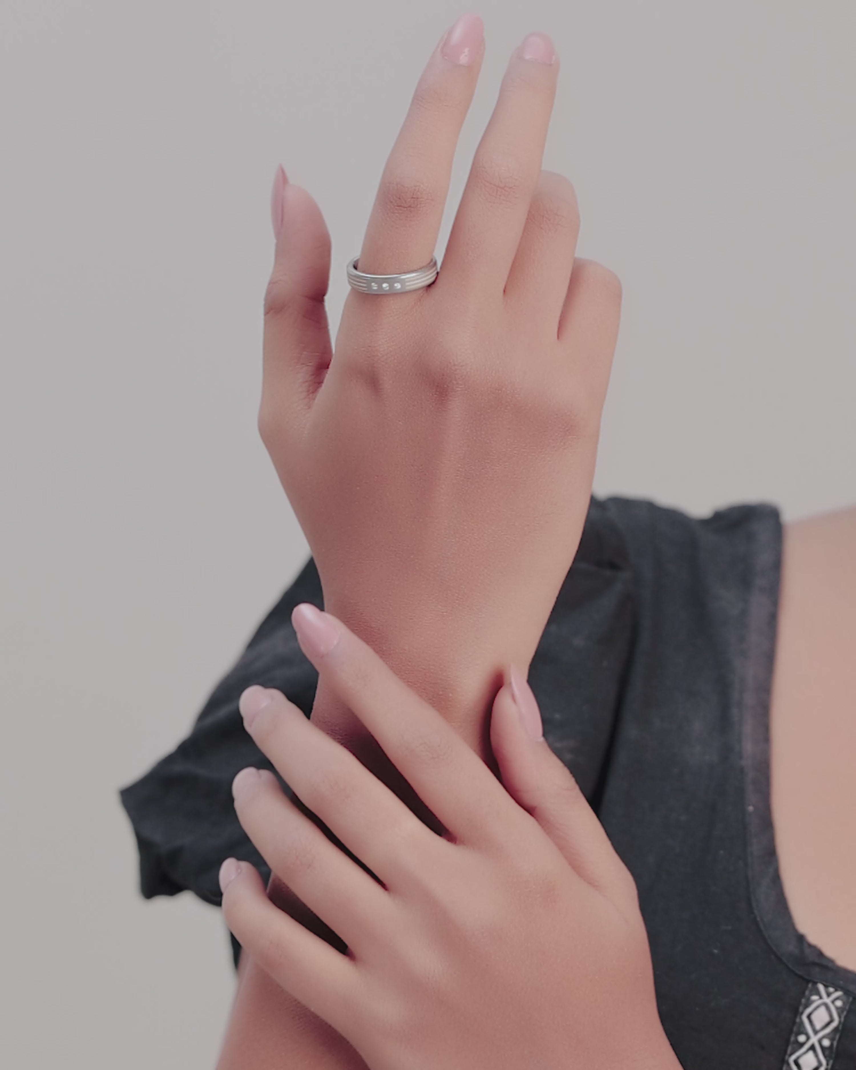 Women's Titanium Band