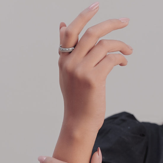 Women's Titanium Band