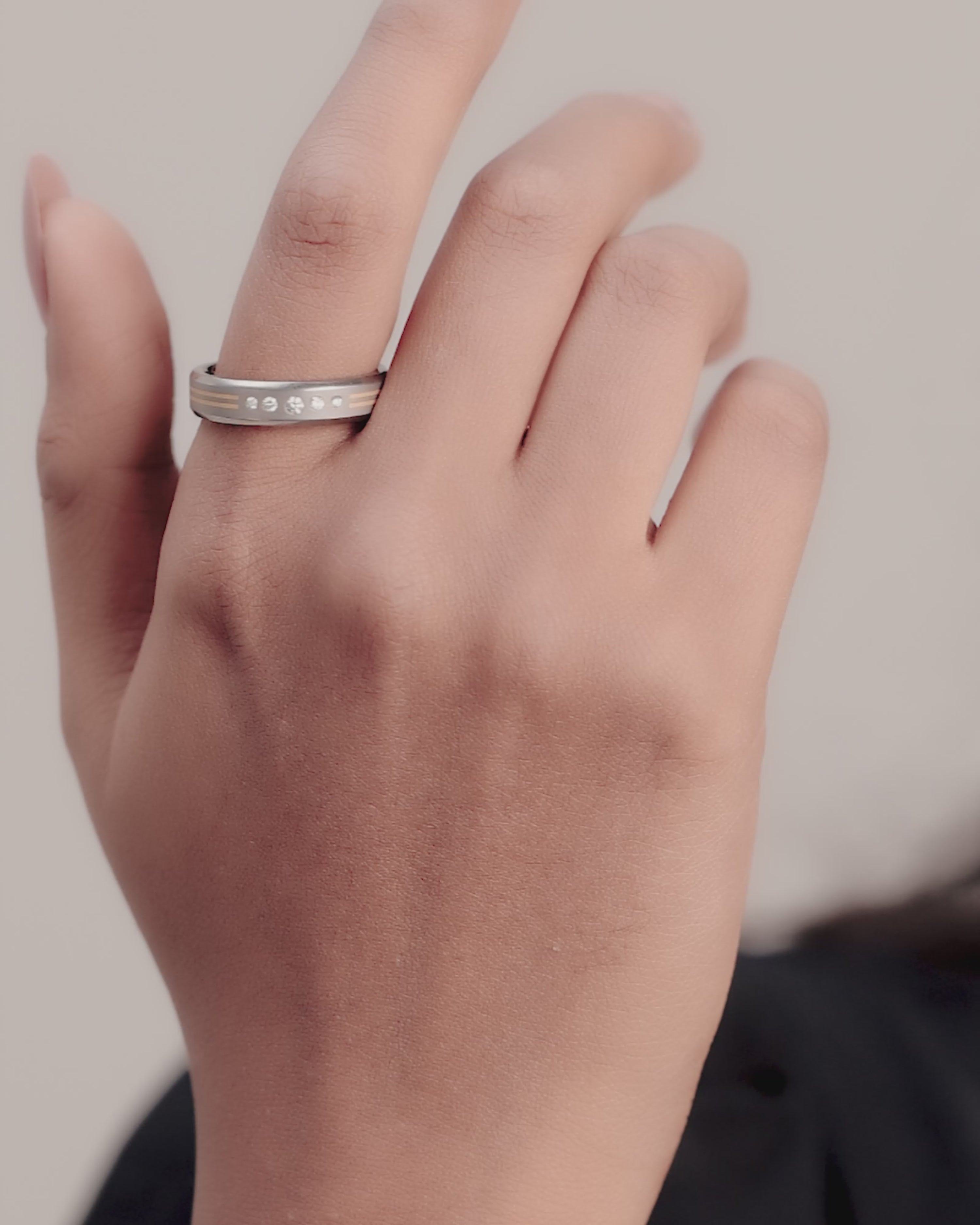 Women's Titanium Band