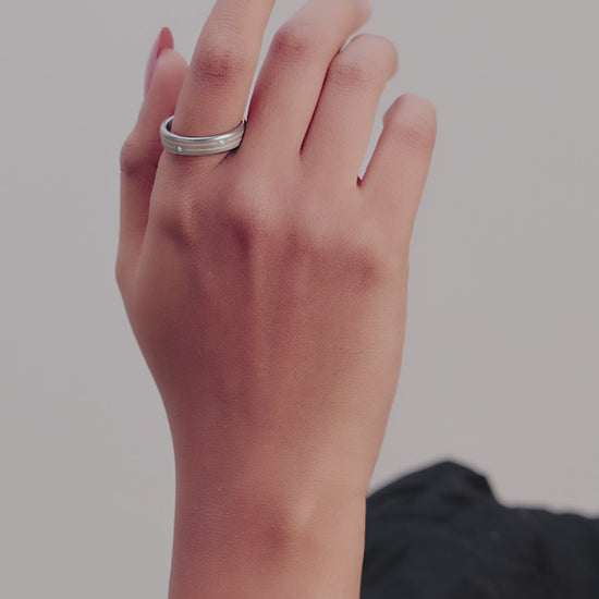 Women's Titanium Band