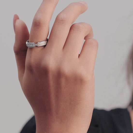 Women's Titanium Band